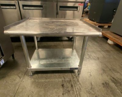 L&J Stainless Steel Table RTR# 2083181-09