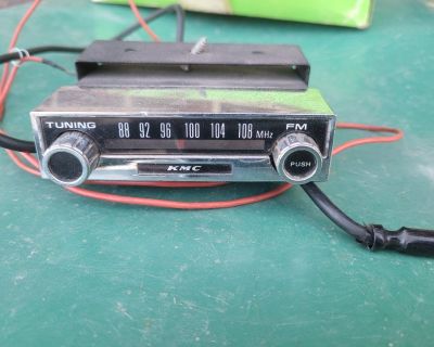 Vintage KMC Stereo AM/FM Digital Auto Tuning System