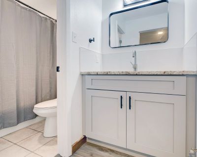 Lease term: Month to Month. $795/month No Security Deposit. Furnished Rental. Limited-Time Offer at Sunrise Suites! Now through August 31st, sign a lease and take advantage of our 2-month special rate! Just $795/month for your first two months all-inclusive! Starting in month 3, rent adjusts to $995/month still all-inclusive and full of value. Security Deposit: $0.00 One-Time Move-In Fee: $295 ...