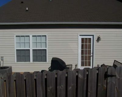 2 Bedroom 2BA 1161 ft Pet-Friendly Apartment For Rent in Knoxville, TN