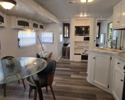 2 Bedroom 1BA 288 ft Mobile Home For Rent in Ramona, CA