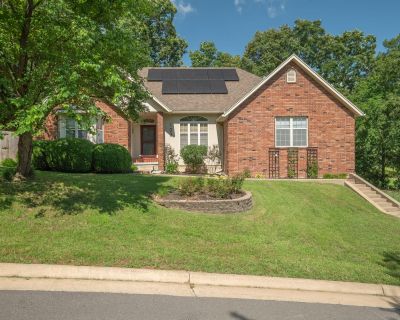 4 Bedroom 3BA 2740 ft Single Family House For Sale in Neosho, MO