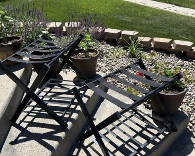 Two black metal luggage racks for guest room ~