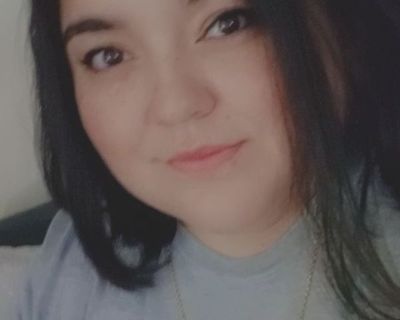 I'm pretty quiet and like to keep a clean house. Though I enjoy music it's normally in headphones and I cook food to feed an army..