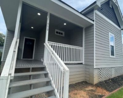 4 Bedroom 2BA 3058 ft Single Family House For Sale in Atlanta, GA