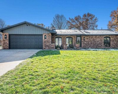 Chestnut Ln, Goshen, Home For Sale