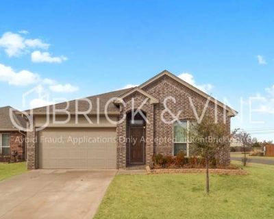 3 Bedroom 2BA 1500 ft Pet-Friendly Apartment For Rent in Oklahoma City, OK