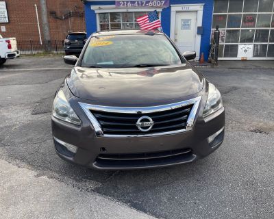 Used 2014 Nissan Altima 2.5 2WD CVT