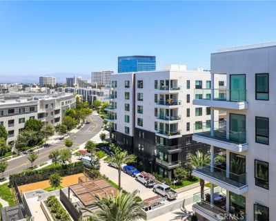 1 Bedroom 2BA 1540 ft Condo For Sale in Irvine, CA