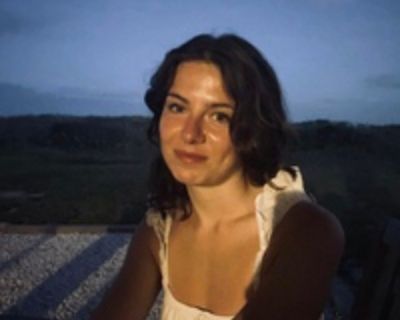 Madeline L is looking for a New Roommate in Raleigh with a budget of $880.00