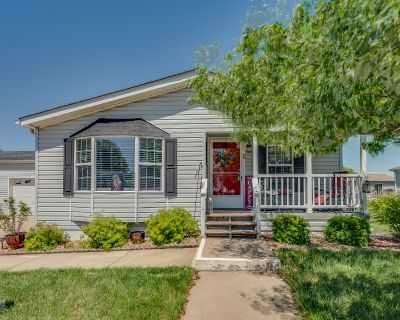 2 Bedroom 2BA Mobile Home For Sale in Sandwich, IL