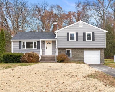 3 Bedroom 1BA 1440 ft House For Rent in Suffield, CT