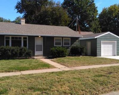 936 N L Street. image_url. W/D hookup Patio / balcony Garage Recently renovated Unit Amenities patio / balcony w/d hookup recently renovated Property Amenities parking garage. 2 Bedroom. 1 Bathroom. 0 ft