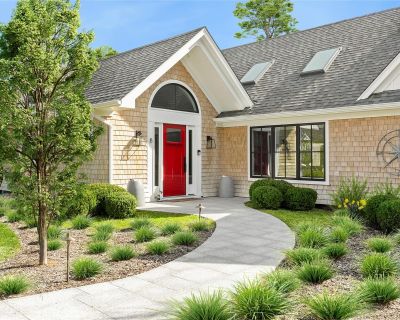 4 Bedroom 3BA 2200 ft House For Rent in Remsenburg, NY