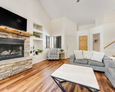 3 Bedroom 2.5BA Retreat Vacation Rental in Peace in the Pines, Pinetop, AZ