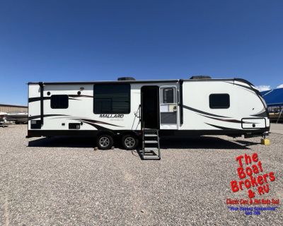 2016 HEARTLAND MALLARD 37′ TRAVEL TRAILER