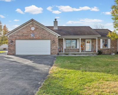 3 Bedroom 2BA 1964 ft Single Family House For Sale in Battle Ground, IN