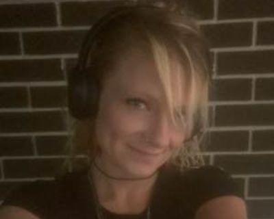 Has a dog * Children that will live with me * Interested in teaming-up. Budget: $600 per month. Ready to move: now. Looking for myself. Im a mother needing help hotels have become to expensive and it might b better if i try it out this way hopefully praying to god that everything hopefully works out!!!