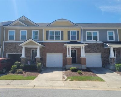 3 Bedroom 3BA 2355 ft Condo For Sale in Lawrenceville, GA