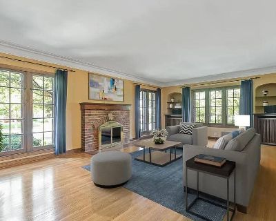 Total rooms: 4. Deposit (Room 1): $850.00 * Deposit (Room 2): $950.00 * Utilities included?: No * Fees apply?: No. References required. No preference. Non-smoking. Not for couples. Furnishings: Unfurnished * Parking: Yes * Garage: No * Yard/patio: Yes * Balcony/roof terrace: No * Disabled access: No * Living room: shared * Broadband included: Yes. Availability Available Now Minimum term 18 mont...