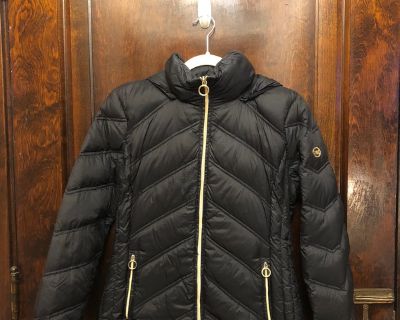 Light puffer jacket
