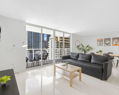 2 Bedroom 2BA 1097 ft Furnished Apartment For Rent in Miami, FL