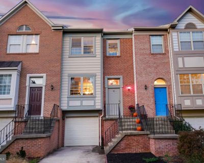 3 Bedroom 2BA 1884 ft Townhouse For Sale in Rockville, MD