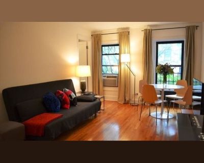 Room for Rent with Private Bathroom in 1 bedrooms Apartment, Palo Alto, California