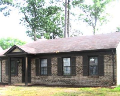 1217 Powder House DR. Property for Rent in Newport News, VA for $1,800 with 4 bedrooms and 2 full baths. This 1,502 square foot property was built in 1982 on a lot size of 0.16.. Lovely, 4 BR, 2 BA, rancher located on a cul-de-sac in Newport News, VA. This wonderful 1502 sq ft home has a living room with a gas fireplace and dining area. The charming eat-in kitchen has a breakfast nook, electric...