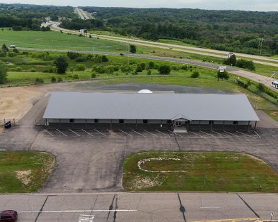 12000 ft Commercial Property For Sale in Somerset, WI