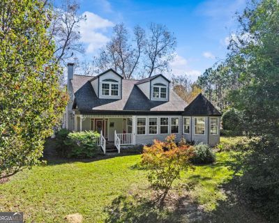 3 Bedroom 1BA 2245 ft Single Family House For Sale in Fitzgerald, GA