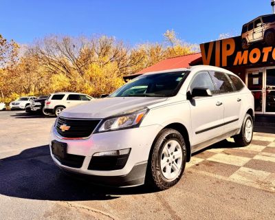 2014 Chevrolet Traverse LS Sport Utility 4D