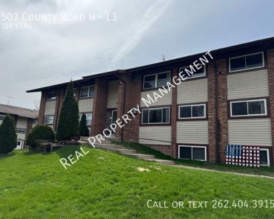 1 Bedroom 1BA 800 ft Pet-Friendly Apartment For Rent in Kewaskum, WI