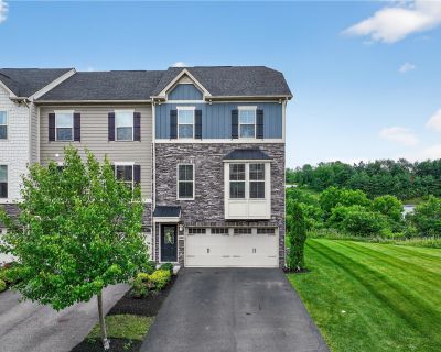 3 Bedroom 3BA 2168 ft Apartment For Rent in Wexford, PA