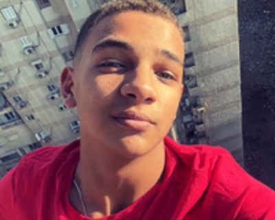 Mahmoud Y is looking for a New Roommate in New York with a budget of $1000.00