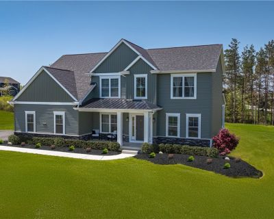 4 Bedroom 2BA 2982 ft Single Family House For Sale in Orchard Park, NY