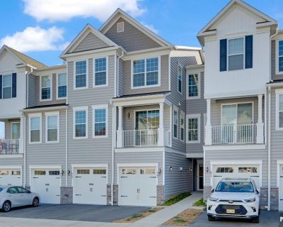 4 Bedroom 2BA Single Family House For Rent in Cedar Grove, NJ