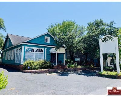 Gateway Retail Building-3,100 SF for Lease-Myrtle Beach, SC.