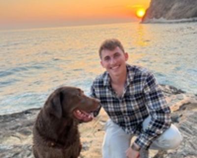 Peter G is looking for a New Roommate in Seattle with a budget of $2000.00