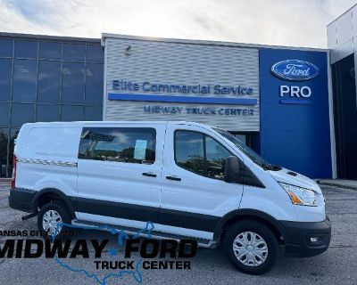 2022 Ford Transit 250 3DR LWB Low Roof Cargo Van