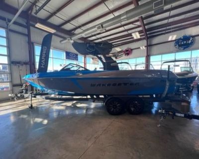 Malibu Boats 25 LSV 2016