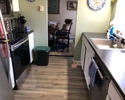 3 Bedroom 2BA 1664 ft Furnished Apartment For Rent in Hanover, NH