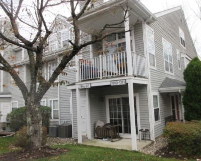 2 Bedroom 1BA Townhouse For Sale in Mahwah, NJ