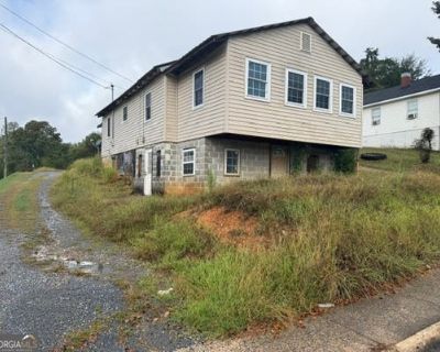 3 Bedroom 1BA 1382 ft Single Family Home For Sale in CALHOUN, GA