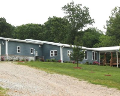 4 Bedroom 3BA 3000 ft Farm For Sale in HARTVILLE, MO