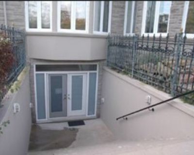 1 Bedroom 1BA Furnished Apartment For Rent in Richmond Hill, Ontario