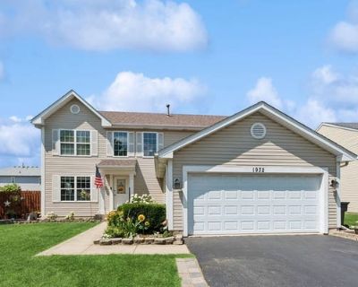 4 Bedroom 3BA 2128 ft Single Family Home For Sale in ROMEOVILLE, IL