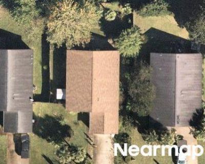 3 Bed 2 Bath Preforeclosure Property in Navarre, FL 32566 - Parker Place Dr