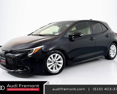 Used 2023 Toyota Corolla Hatchback SE