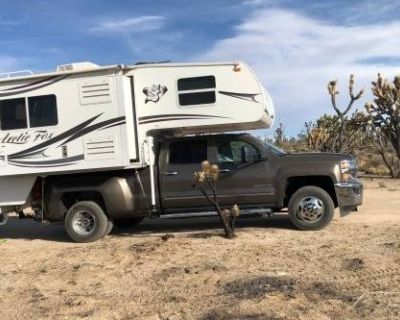 2015 Northwood Arctic Fox Truck Camper 996